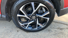 Toyota C-HR 1.8 Hybrid Design 5dr CVT Hybrid Hatchback